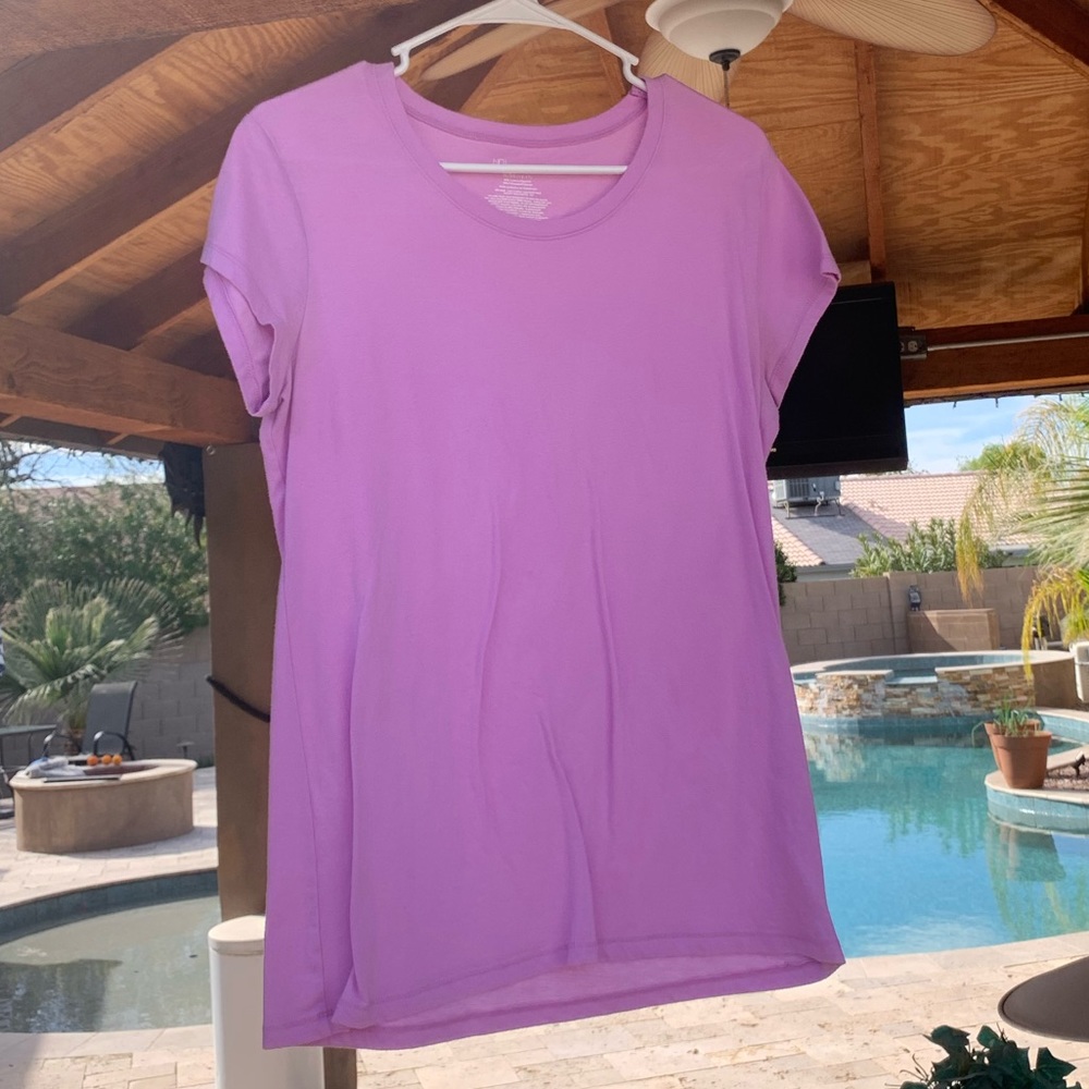 bundle and get it free!! No Boundaries T-shirt